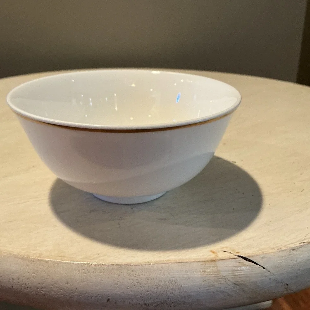Syracuse Bone China Small Bowl (2) and Plate (3) Set Gold Rim White‎ Elegant